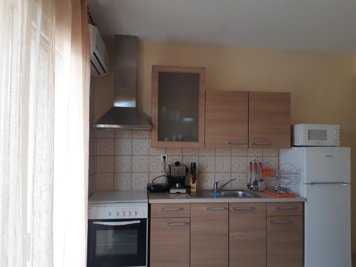 Апартамент В Керамоти Luaran gambar