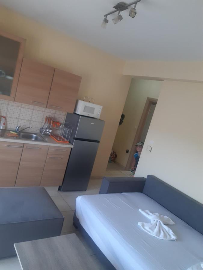 Апартамент В Керамоти Luaran gambar
